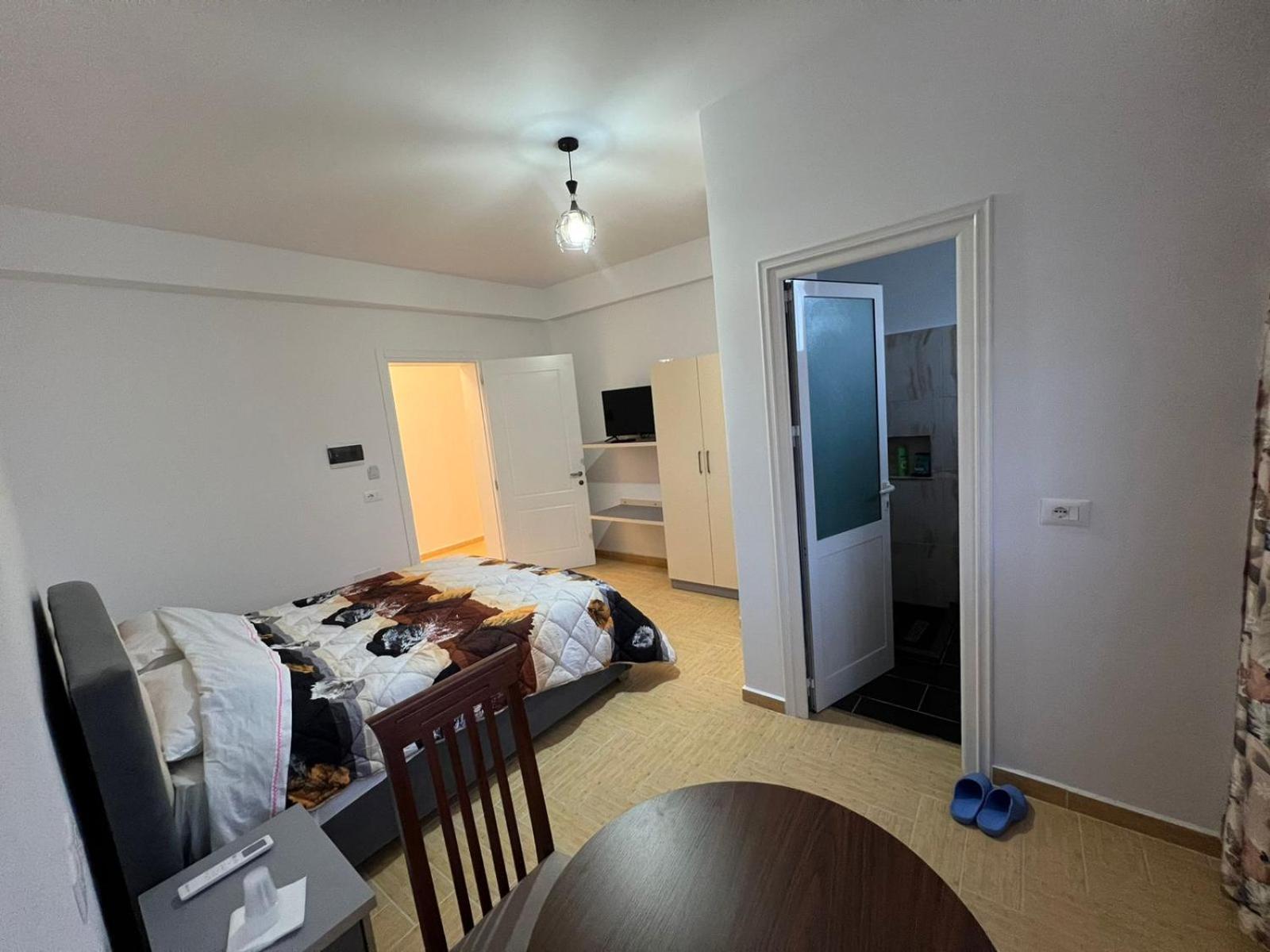Vila Kasemi Fier Exteriér fotografie
