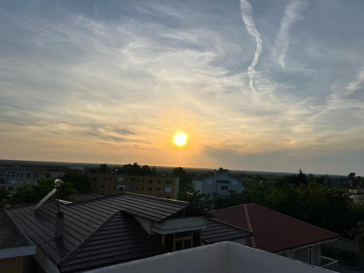 Vila Kasemi Fier Exteriér fotografie