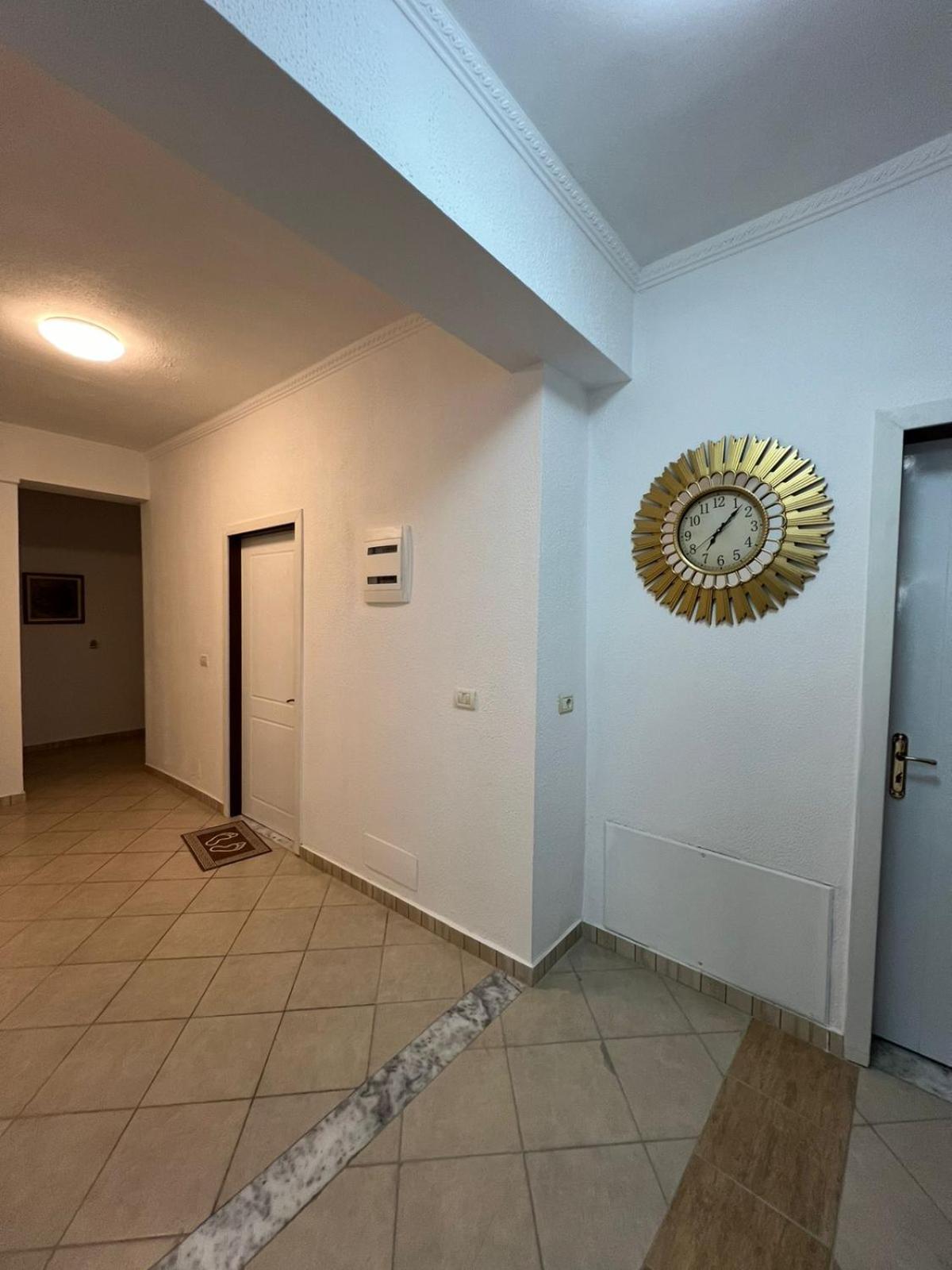 Vila Kasemi Fier Exteriér fotografie