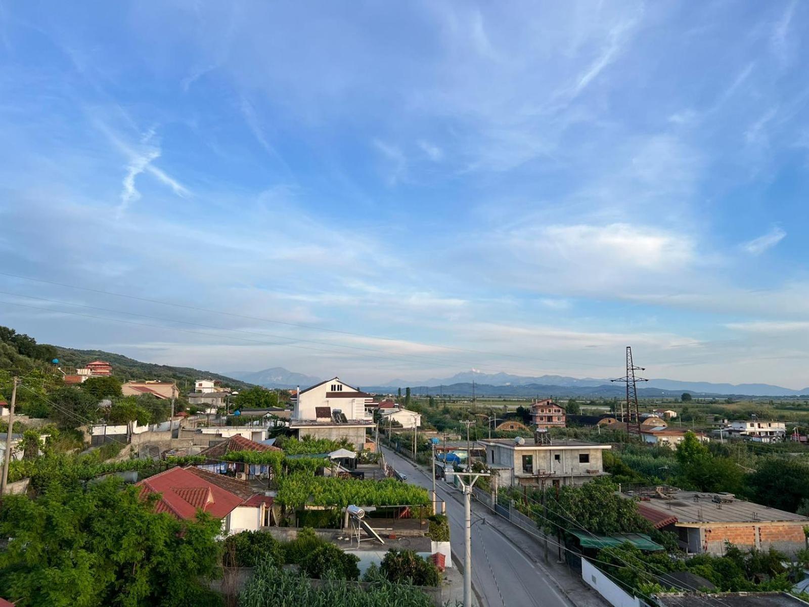 Vila Kasemi Fier Exteriér fotografie