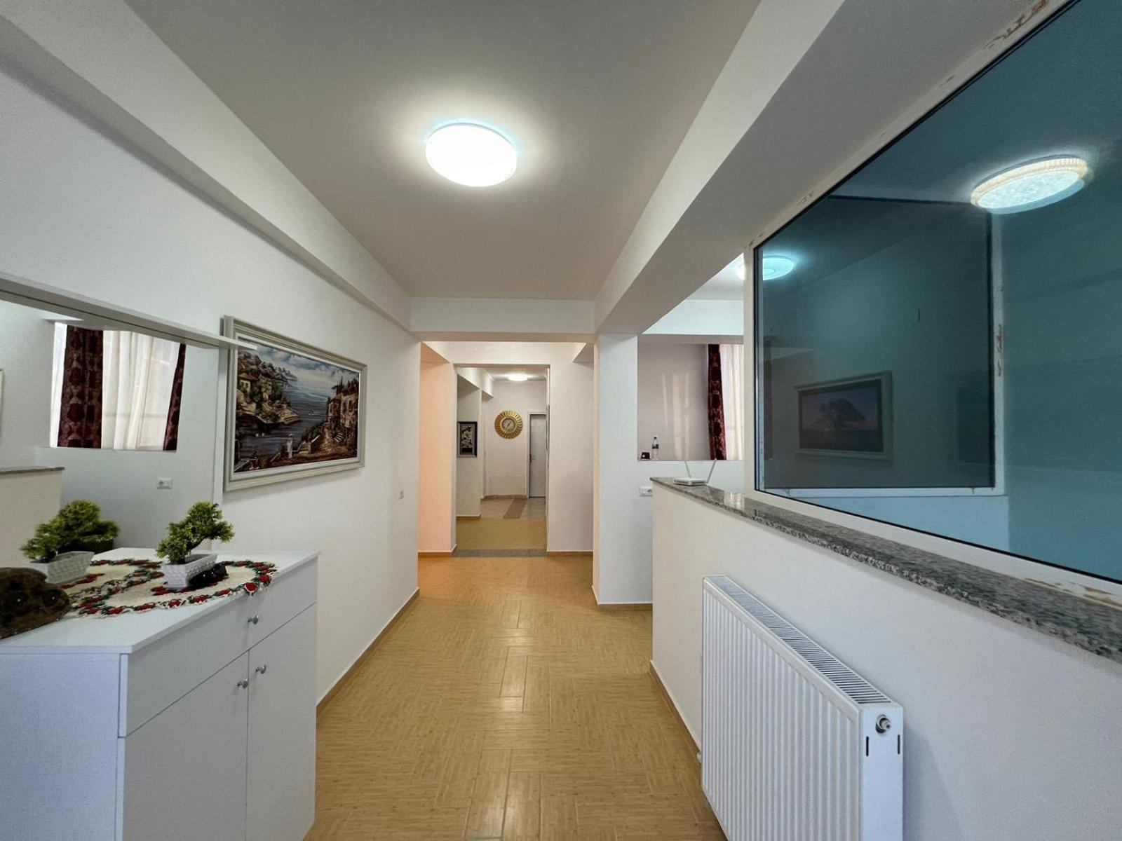 Vila Kasemi Fier Exteriér fotografie