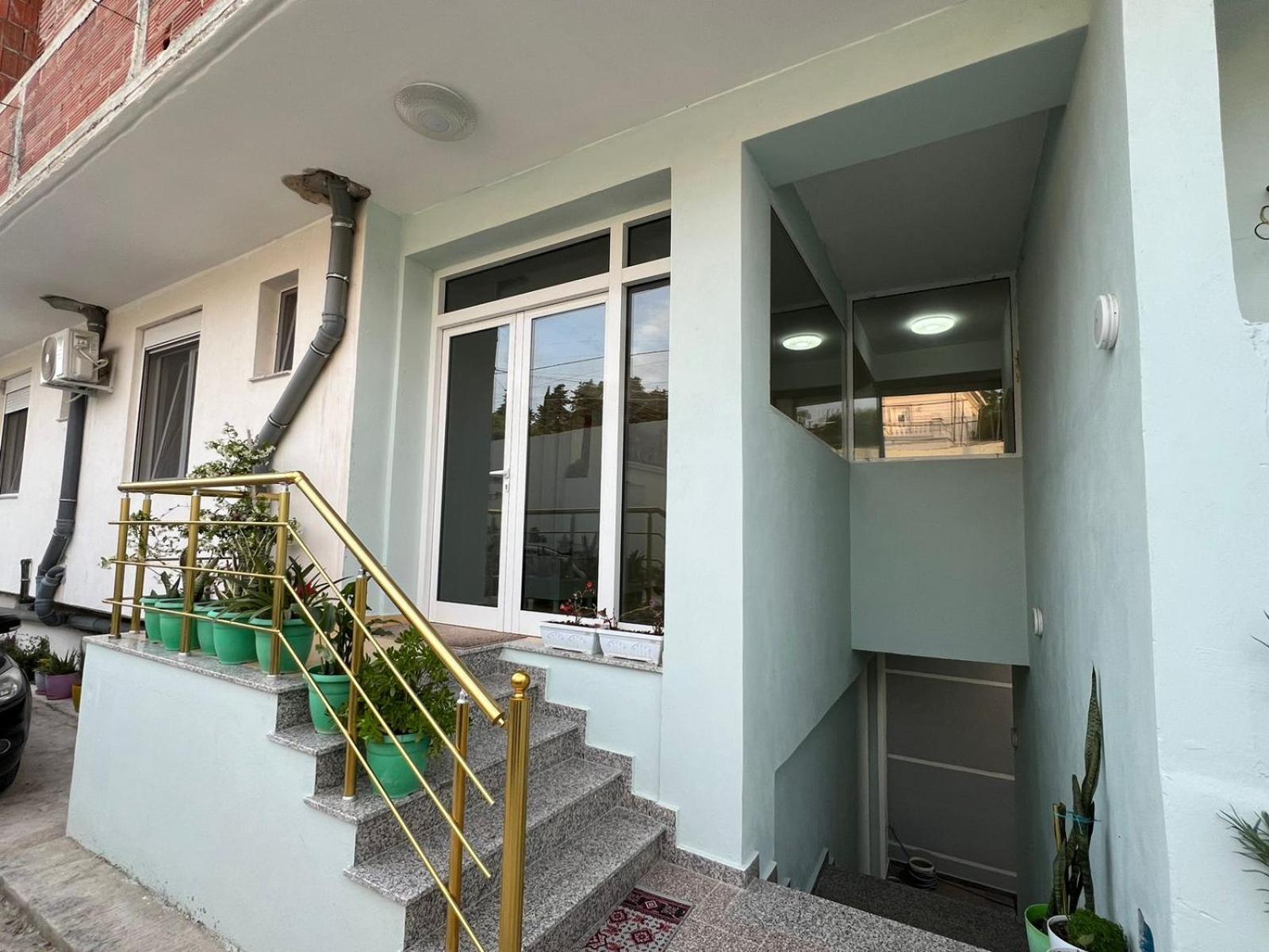 Vila Kasemi Fier Exteriér fotografie