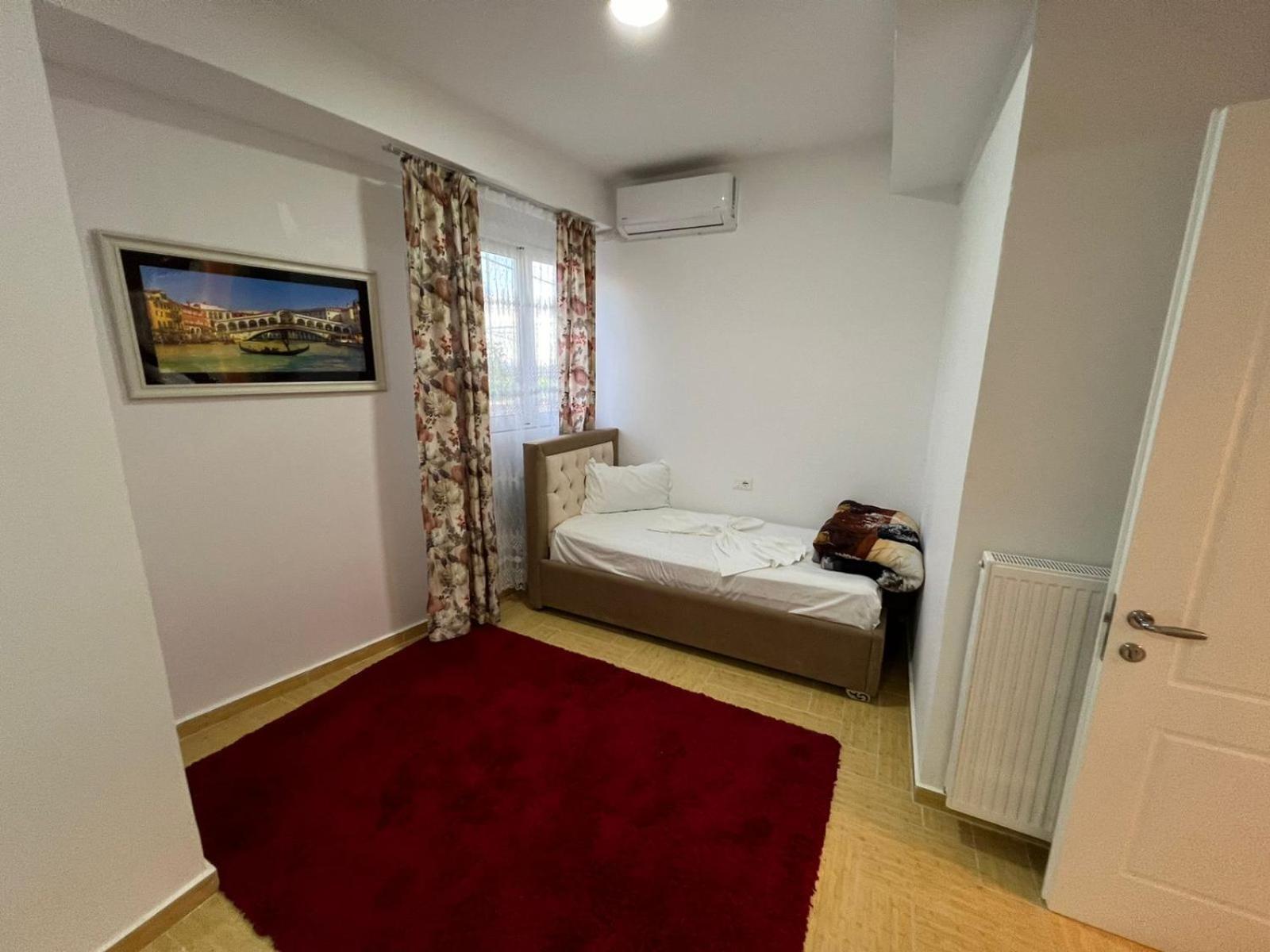 Vila Kasemi Fier Exteriér fotografie